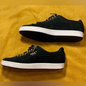 Puma Black Suede Low-Top Sneakers with Gold. 50th anniversary.Men’s size 12 shoe